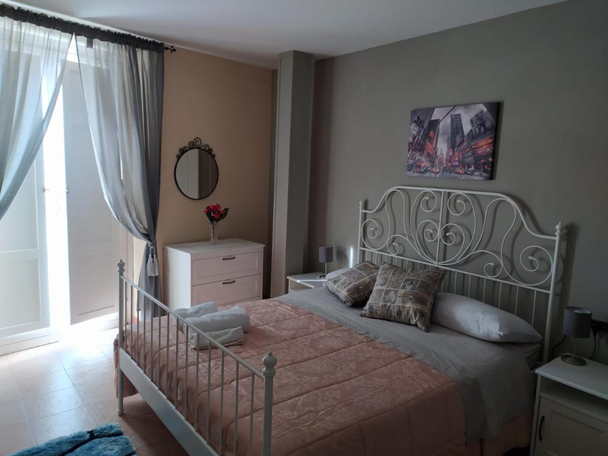 La Torre B&B Avellino Bagian luar foto